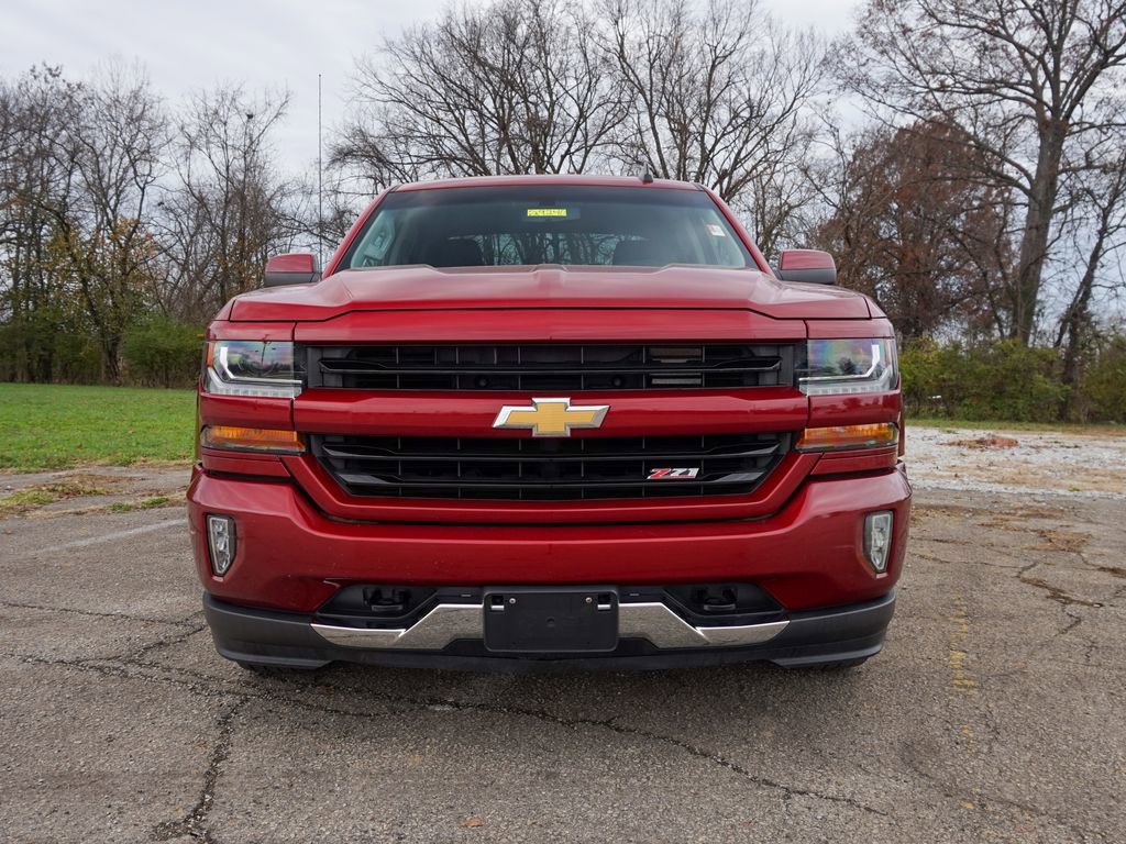 Used 2018 Chevrolet Silverado 1500 LT w/ All Star Edition image 11
