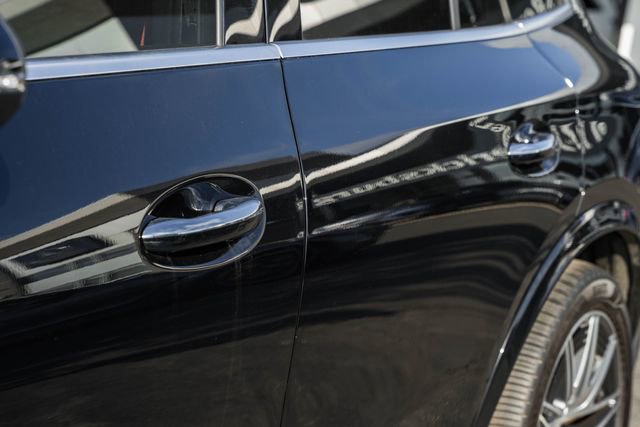 Certified 2024 Mercedes-Benz GLC 43 AMG 4MATIC image 19