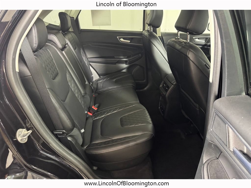 Used 2024 Ford Edge Titanium w/ Equipment Group 301A AWD/4WD image 11