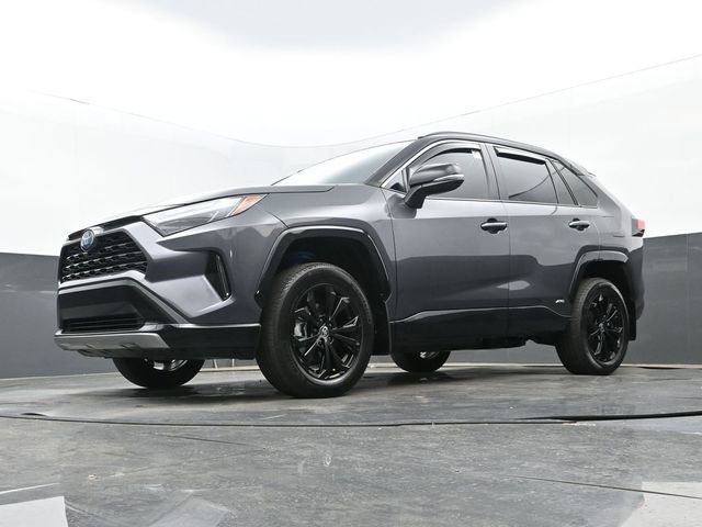Used 2024 Toyota RAV4 XSE AWD/4WD image 28