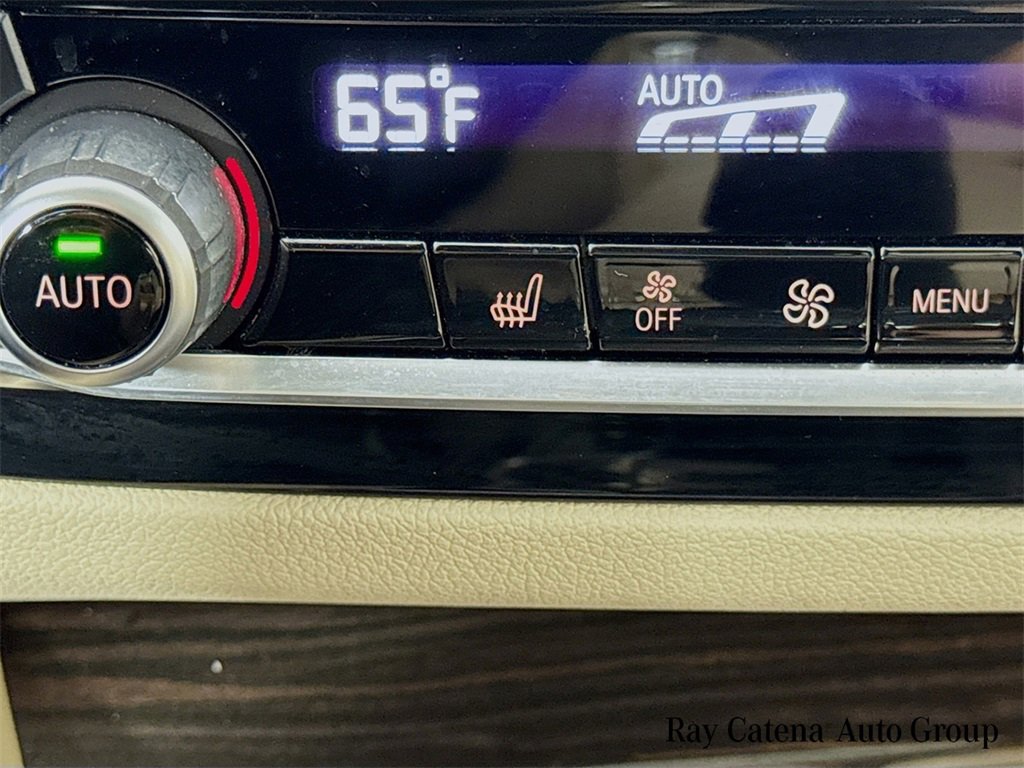 Certified 2023 BMW 540i xDrive w/ Premium Package image 21