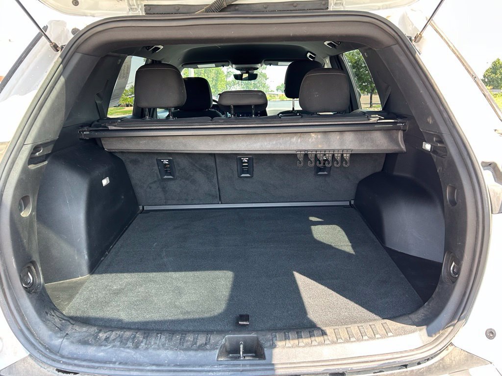 Used 2025 Chevrolet Equinox LT w/ Safety and Technology Package FWD image 28