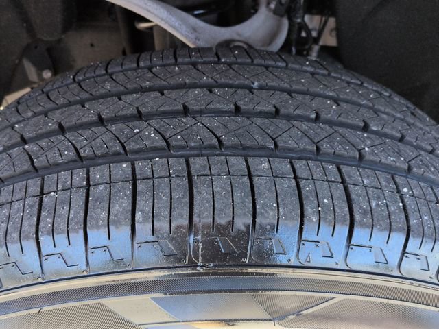 Used 2022 Chevrolet Silverado 1500 Custom image 11