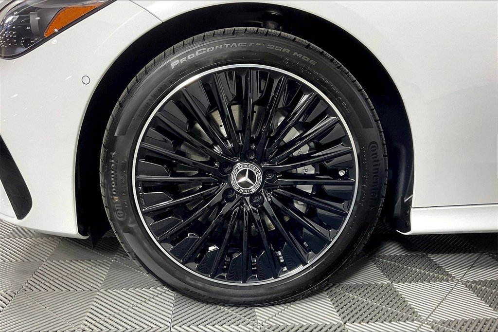 New 2026 Mercedes-Benz CLE 300 4MATIC Cabriolet image 11