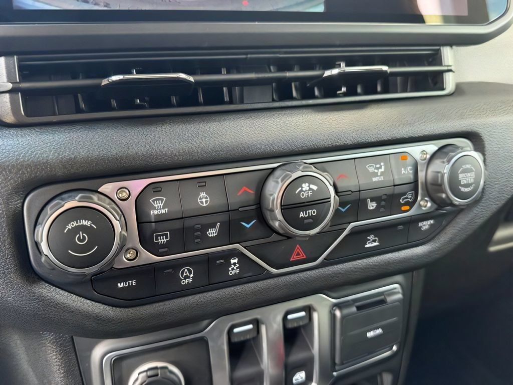 New 2025 Jeep Wrangler Unlimited Sport AWD/4WD image 19