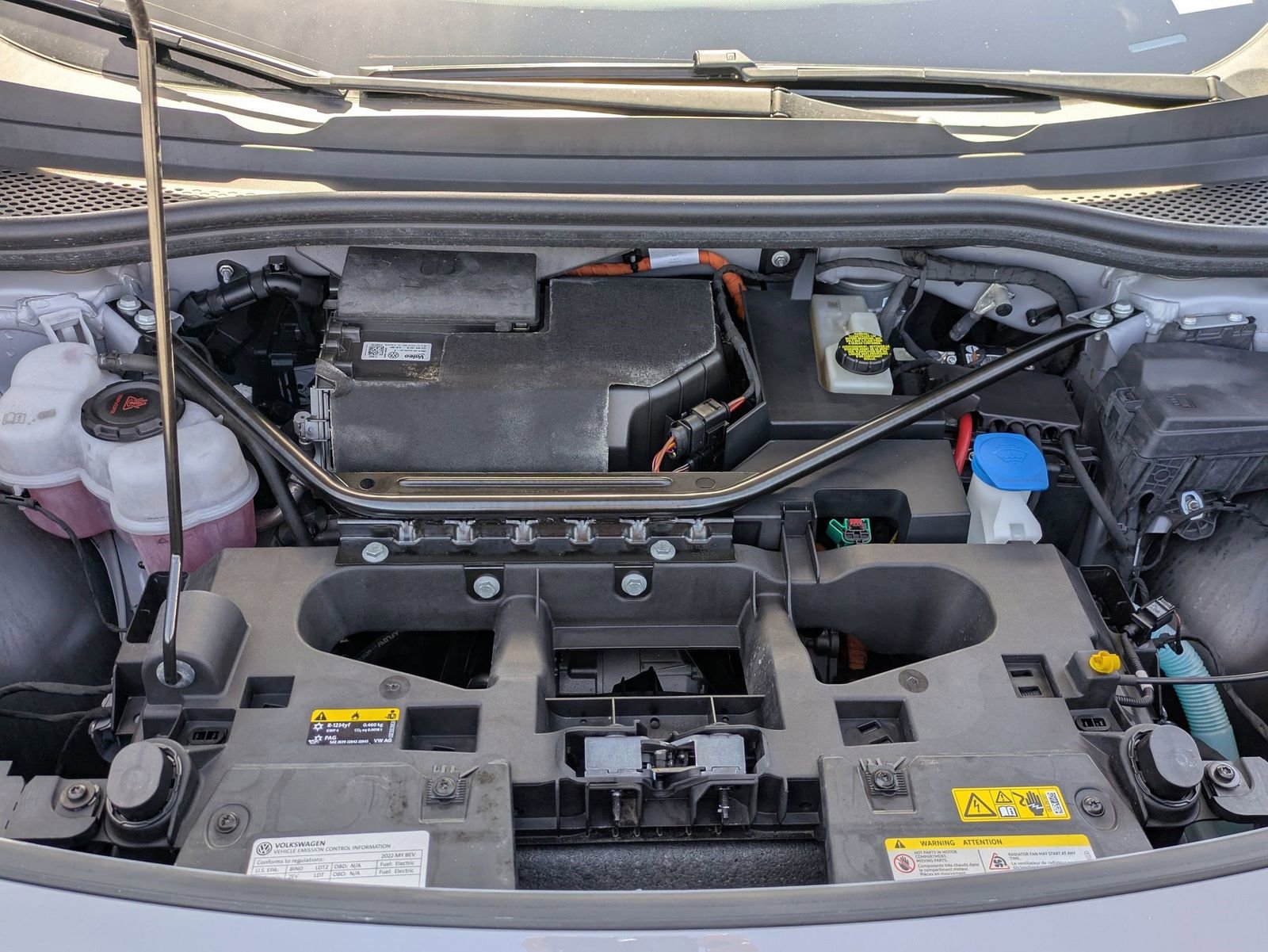 Used 2022 Volkswagen ID.4 Pro RWD image 22