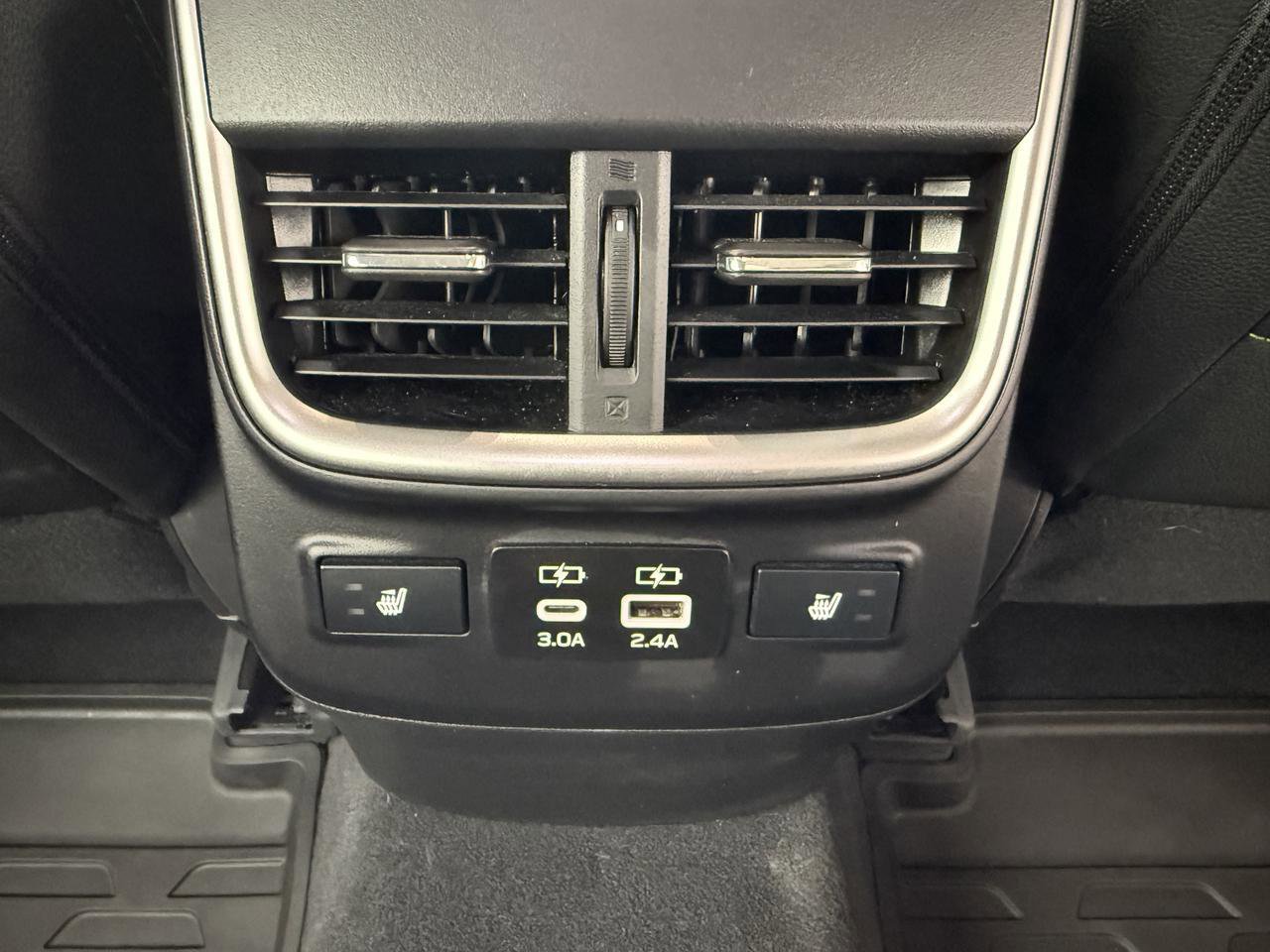 Used 2025 Subaru Outback Onyx Edition XT AWD/4WD image 29