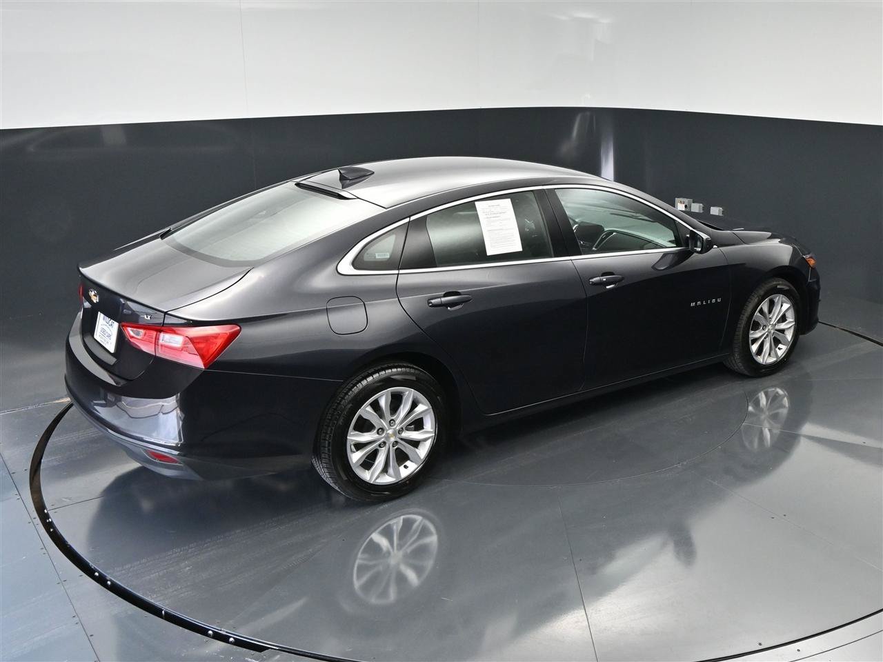 Used 2023 Chevrolet Malibu LT FWD image 24