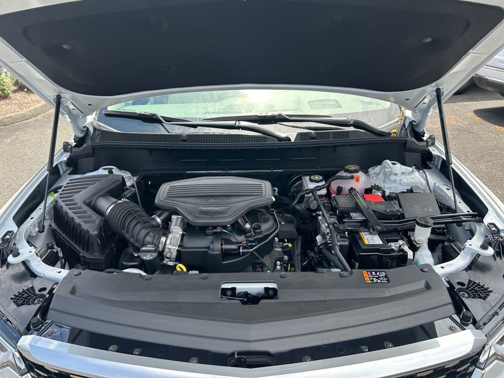 Used 2025 Cadillac XT6 Premium Luxury w/ Technology Package image 29