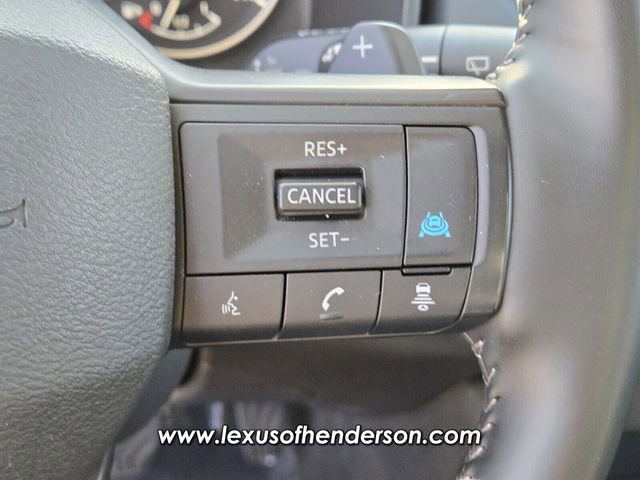 Used 2025 Nissan Rogue SV FWD image 24