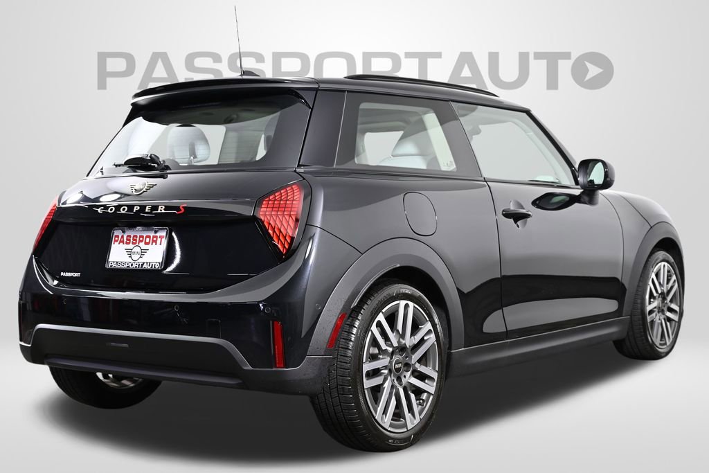 Used 2025 MINI Cooper S image 11