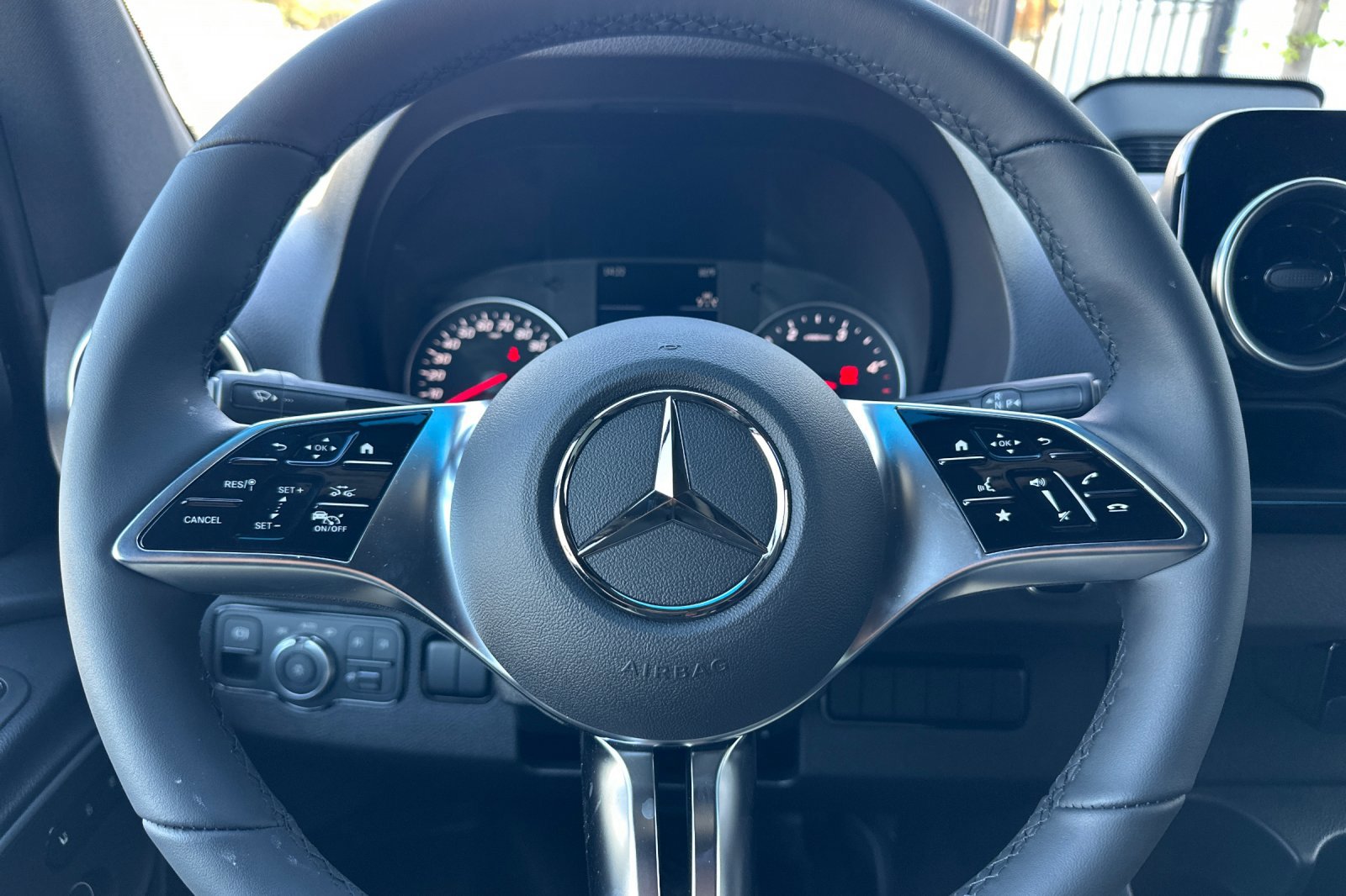 New 2026 Mercedes-Benz Sprinter 2500 image 24