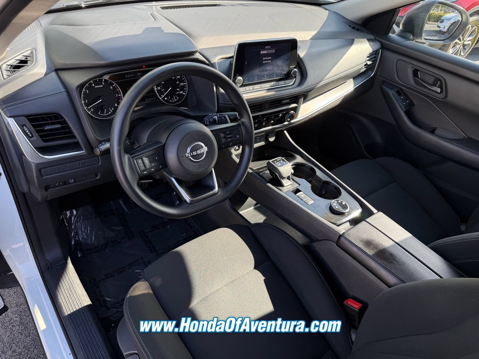 Used 2024 Nissan Rogue S AWD/4WD image 24