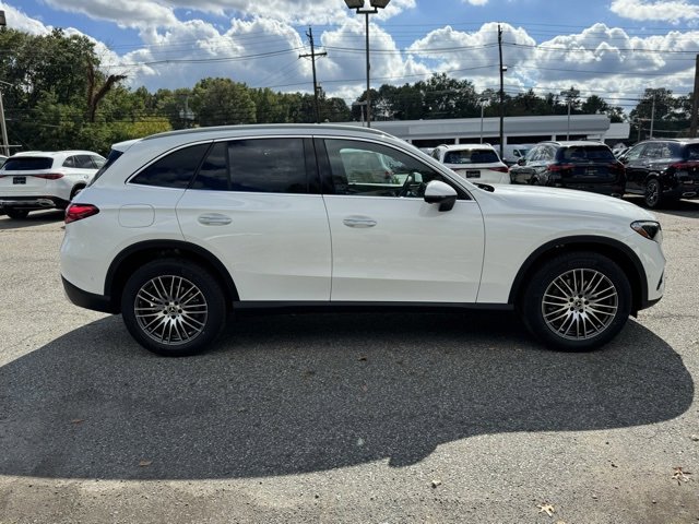 New 2026 Mercedes-Benz GLC 300 4MATIC image 2