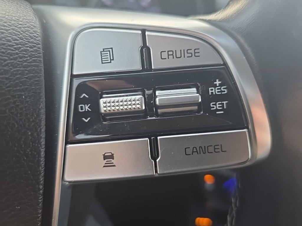 Used 2022 Kia Telluride SX w/ SX Prestige Package image 13