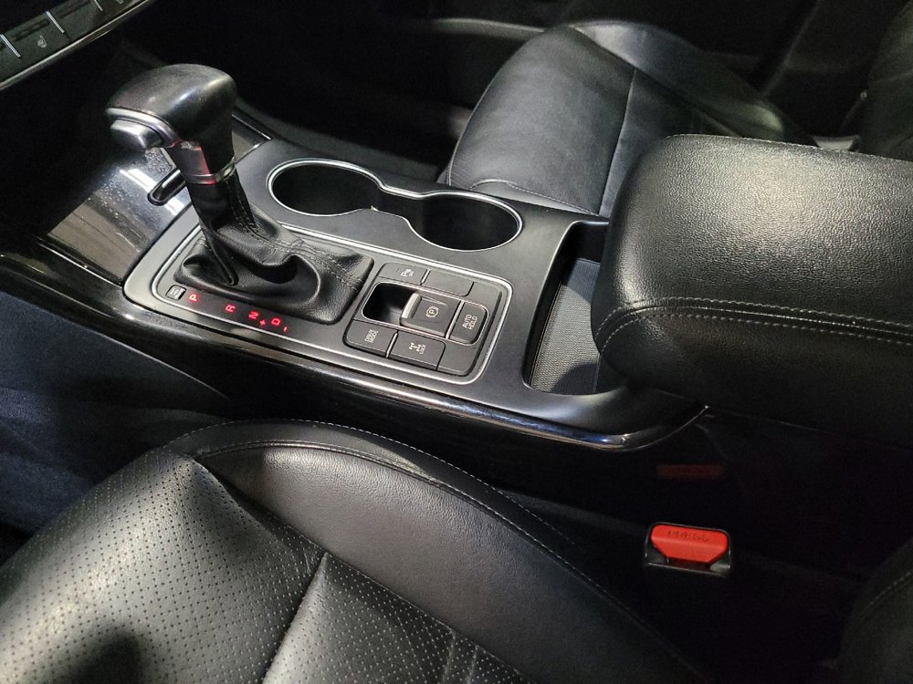 Used 2019 Kia Sorento EX AWD/4WD image 26
