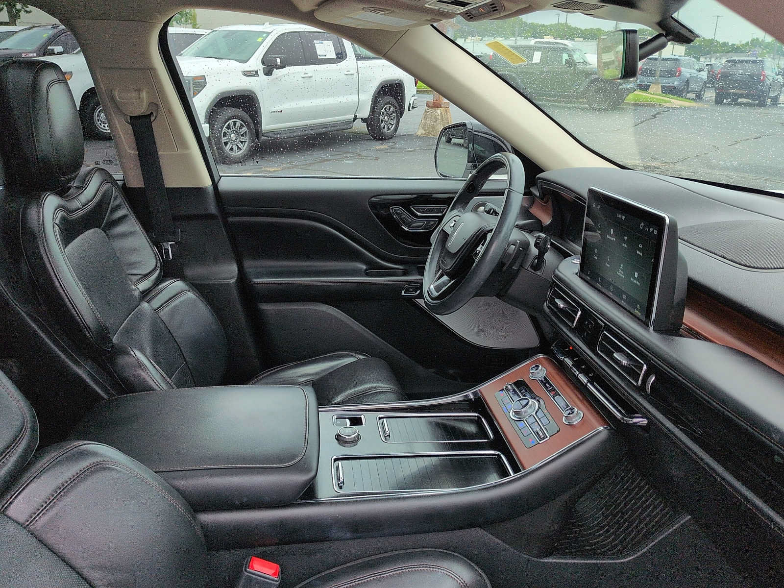 Used 2021 Lincoln Aviator Reserve w/ Equipment Group 202A AWD/4WD image 5
