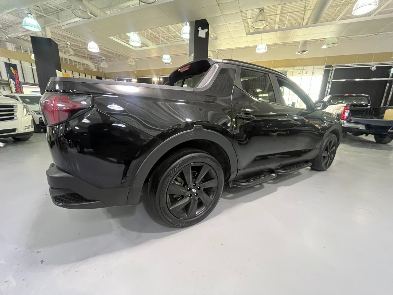 Used 2024 Hyundai Santa Cruz Night image 6