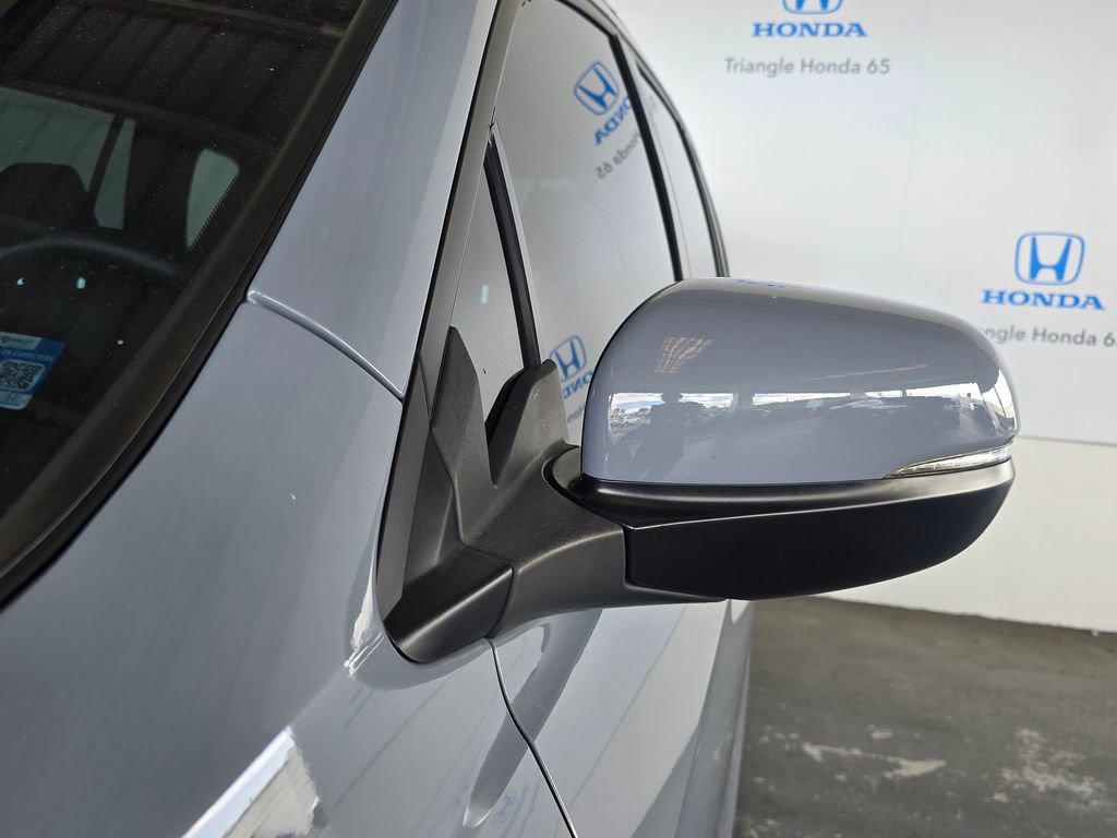 Used 2025 Honda Passport EX-L image 40
