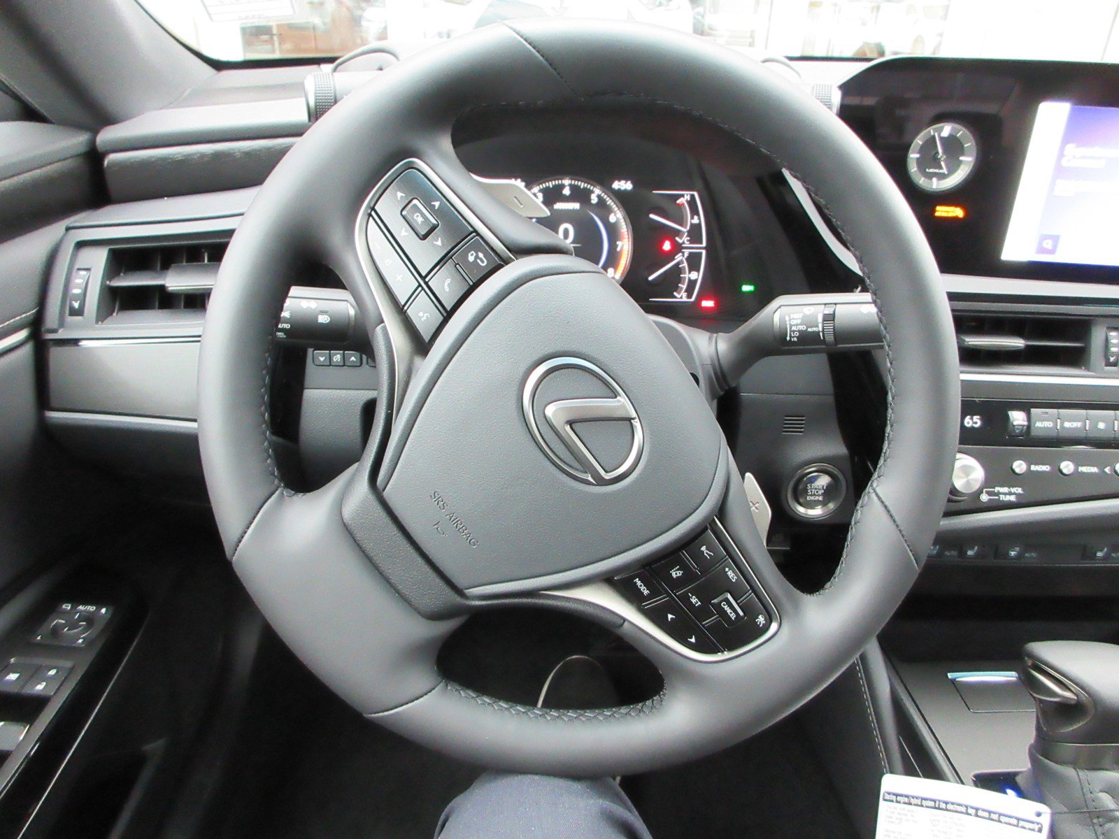 New 2025 Lexus ES 350 w/ Premium Package image 33