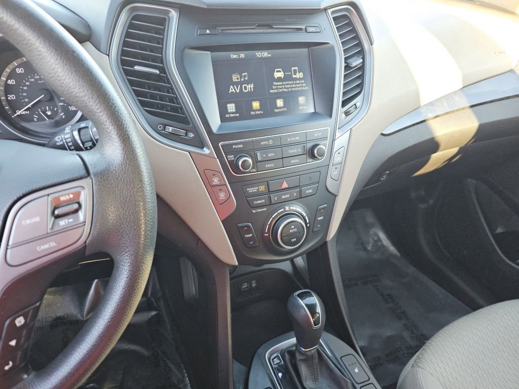 Used 2017 Hyundai Santa Fe Sport w/ 2.4L Value Package 06 image 31