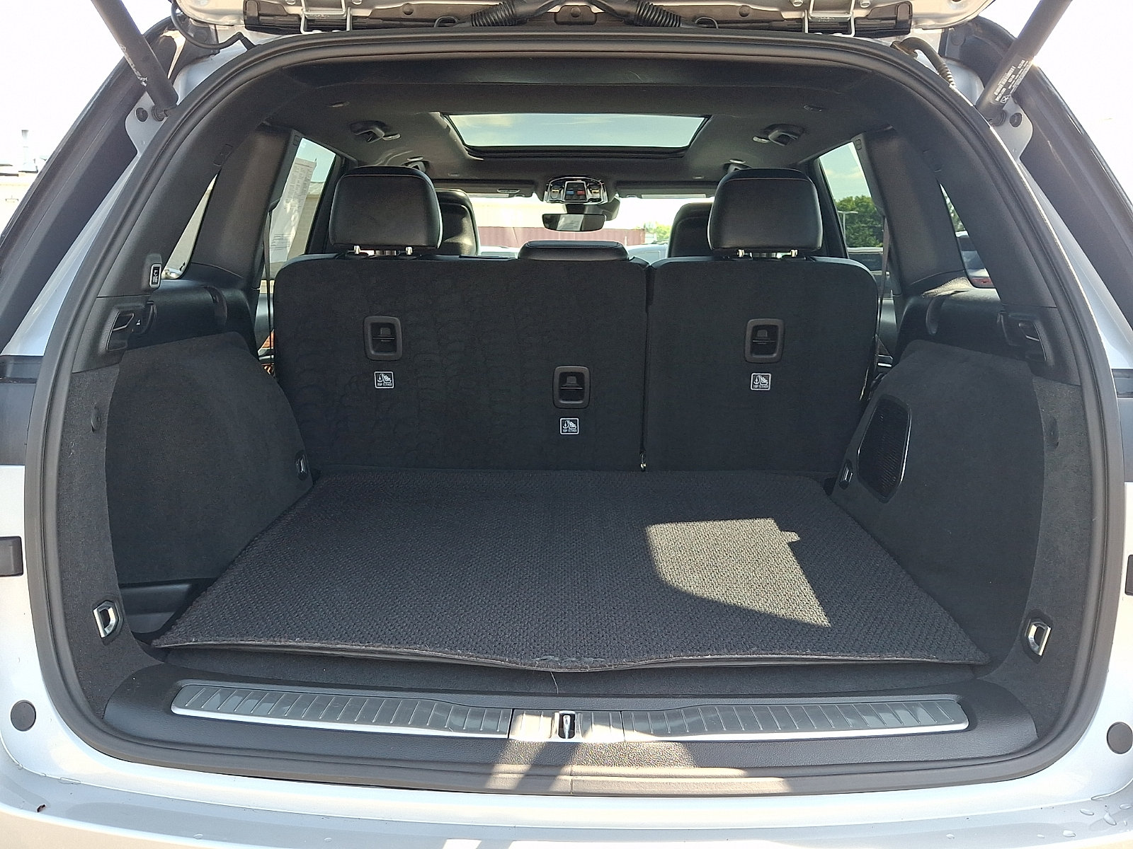 Used 2023 Jeep Grand Cherokee Summit AWD/4WD image 29