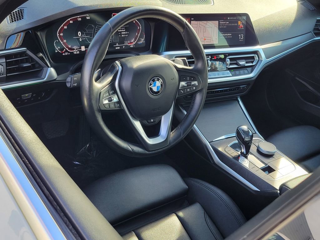 Used 2021 BMW 330i Sedan w/ Premium Package RWD image 3