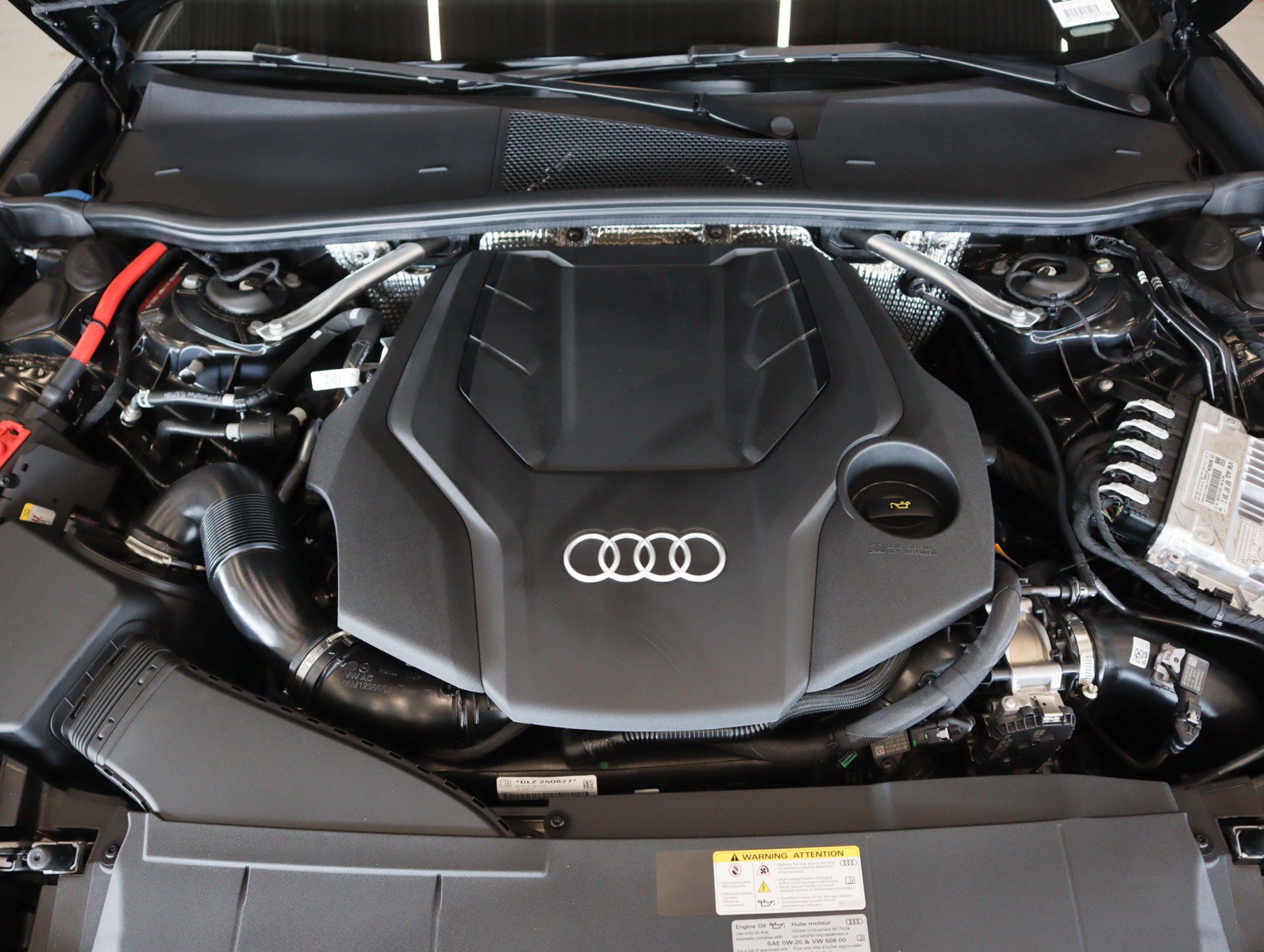 New 2025 Audi A6 Premium Plus image 4