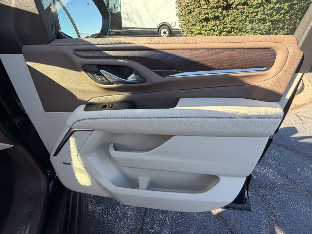 Certified 2023 GMC Yukon Denali AWD/4WD image 20