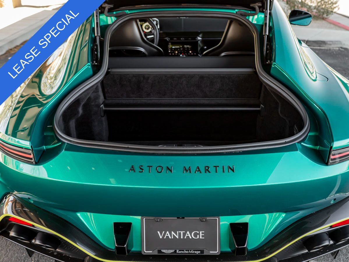 Used 2025 Aston Martin V8 Vantage Coupe RWD image 19