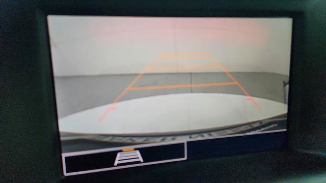 Used 2023 GMC Terrain SLE image 16