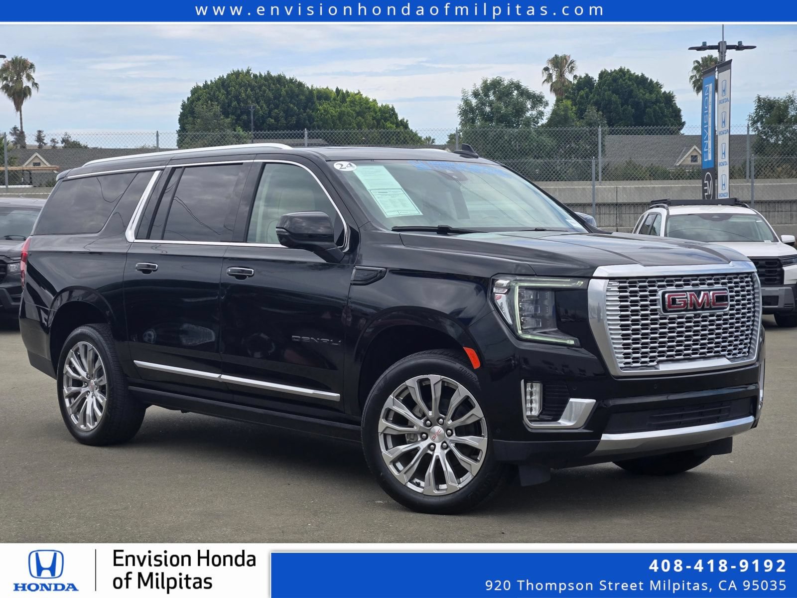 Used 2024 GMC Yukon XL Denali w/ Advanced Technology Package
