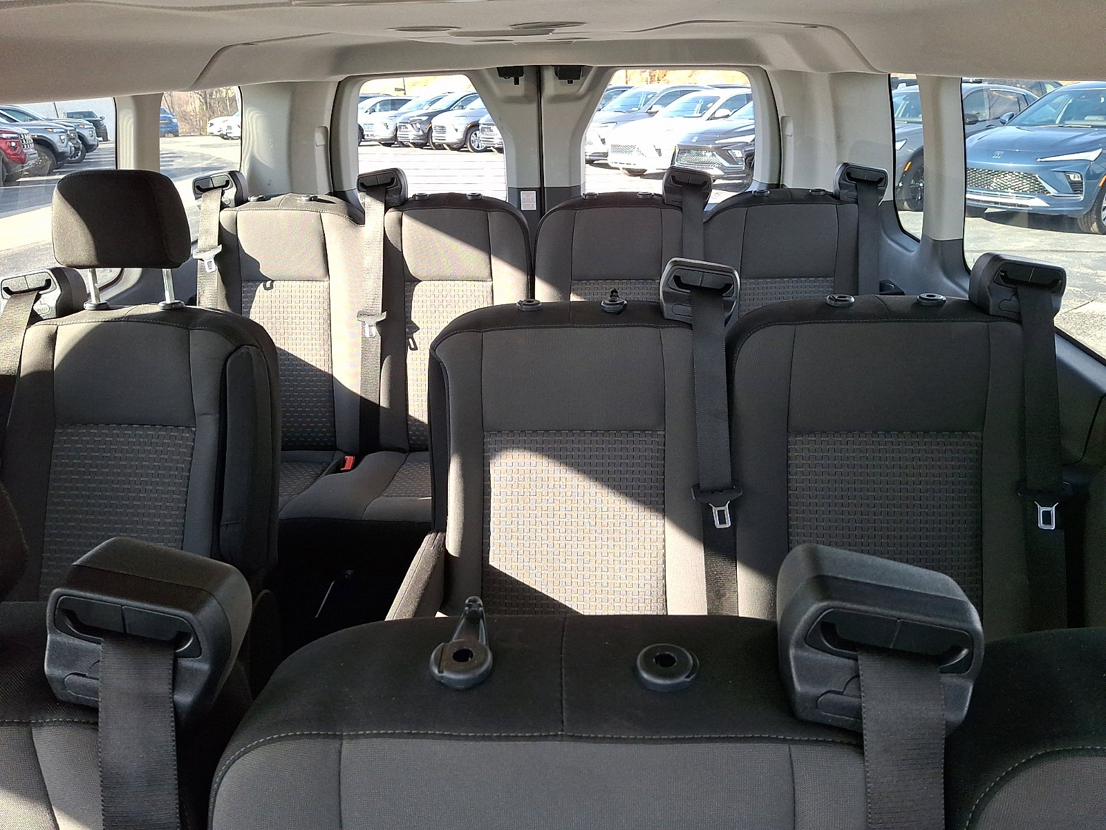 Used 2023 Ford Transit 350 XLT image 29