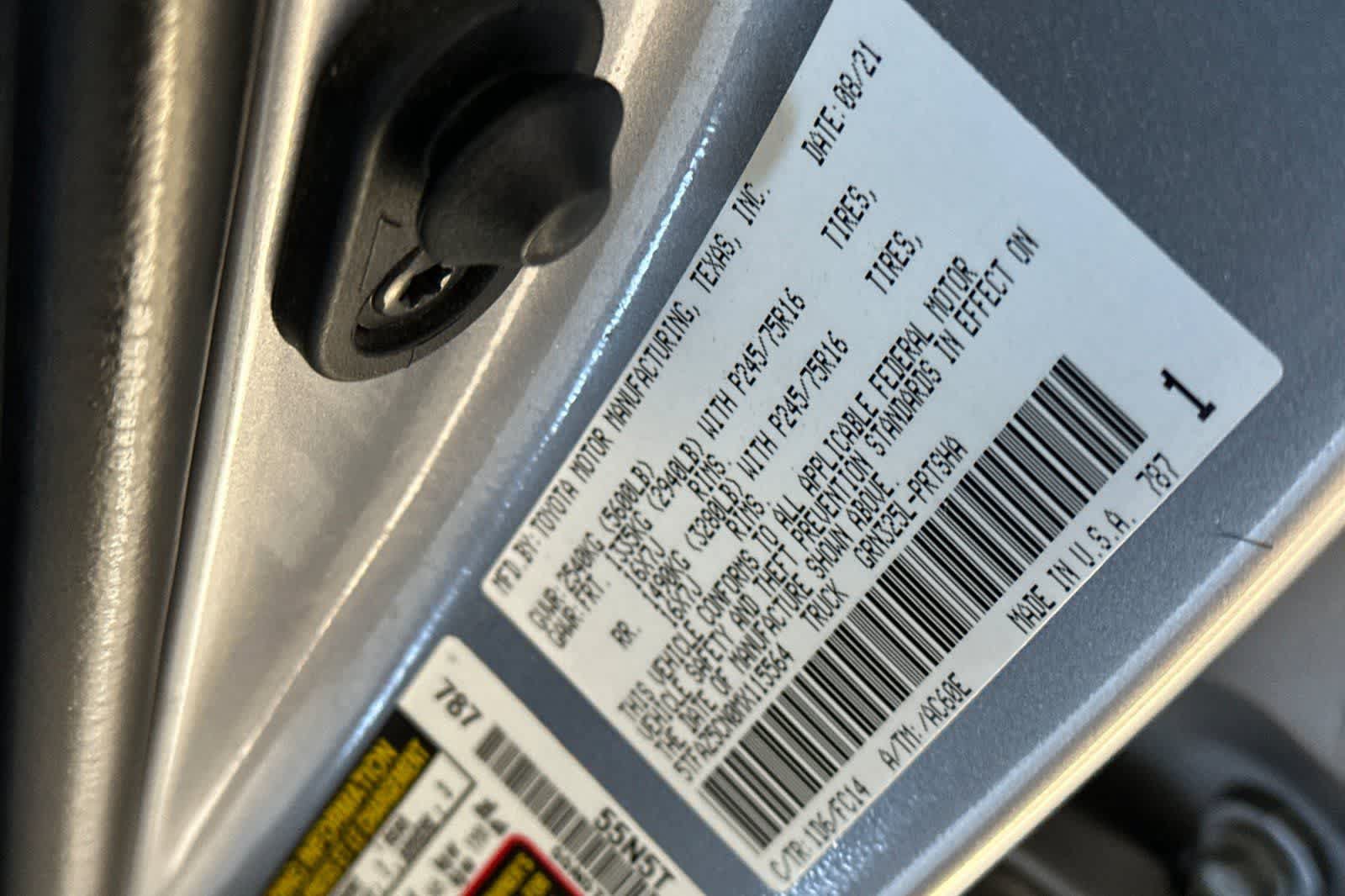 Used 2021 Toyota Tacoma SR5 RWD image 35