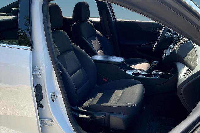 Used 2023 Chevrolet Malibu LT w/ Driver Confidence Package FWD image 28