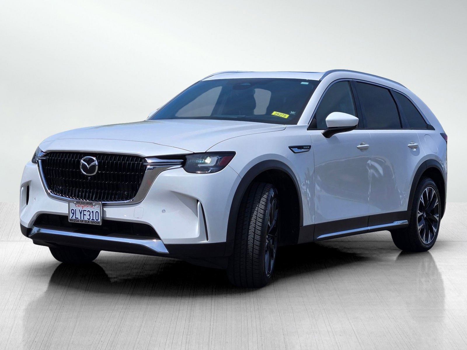 Certified 2024 MAZDA CX-90 Plug-In Hybrid w/ Premium Plus AWD/4WD image 11