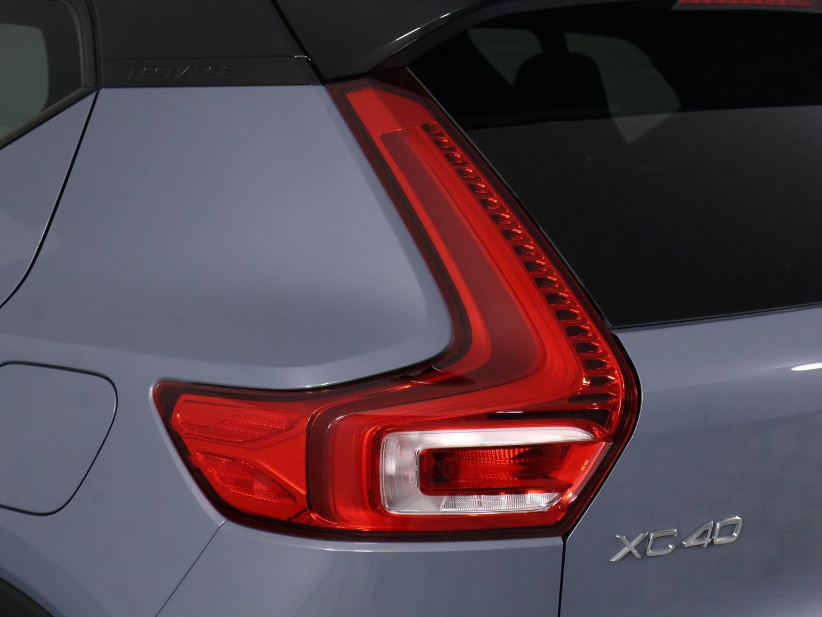 Used 2023 Volvo XC40 Recharge Ultimate AWD/4WD image 18
