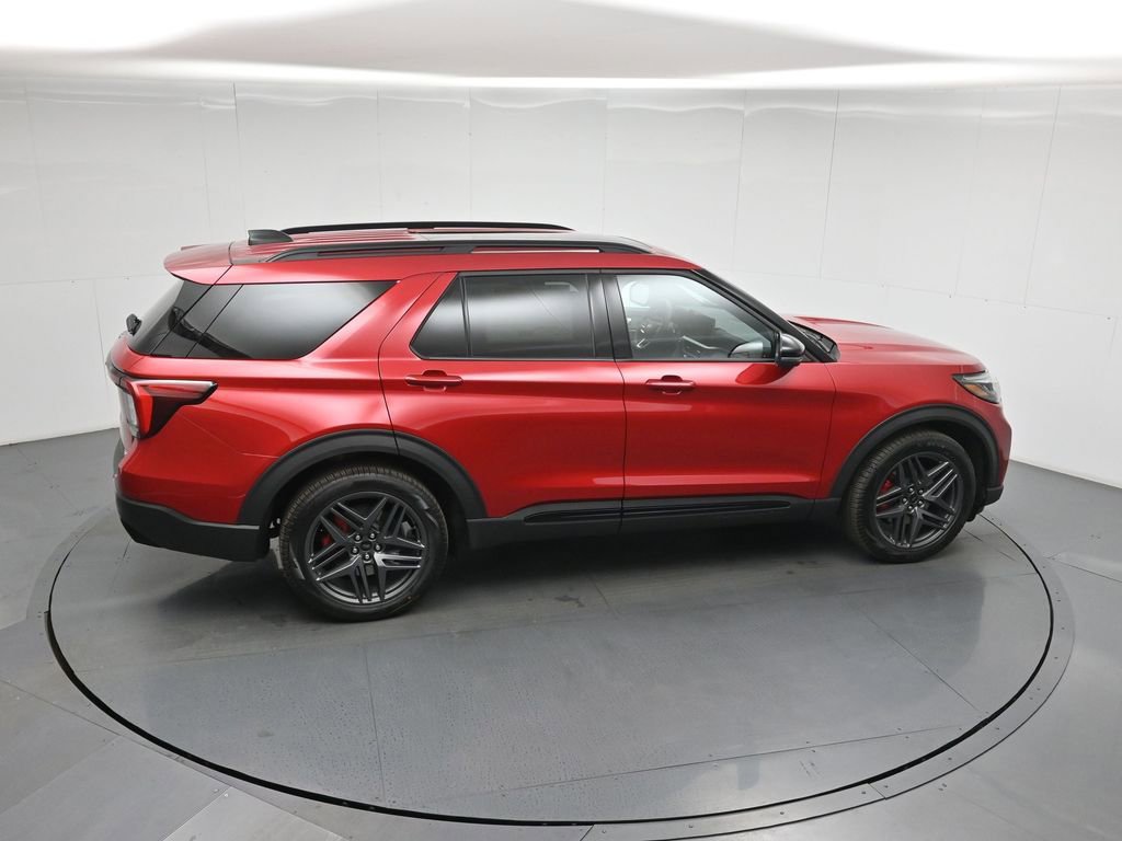 New 2026 Ford Explorer ST image 38