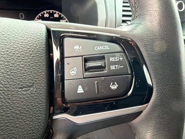 Used 2025 Honda Odyssey Elite image 31