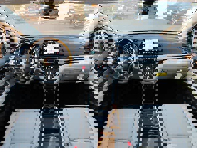 New 2026 Honda Odyssey Touring image 22