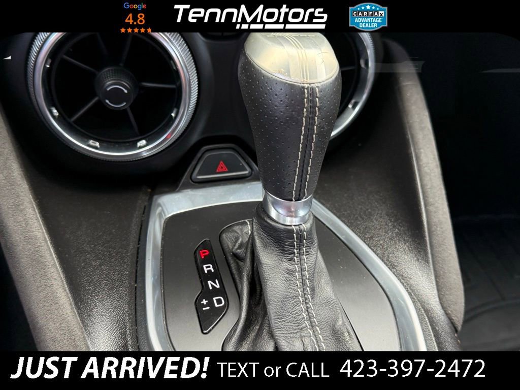 Used 2016 Chevrolet Camaro SS RWD image 18