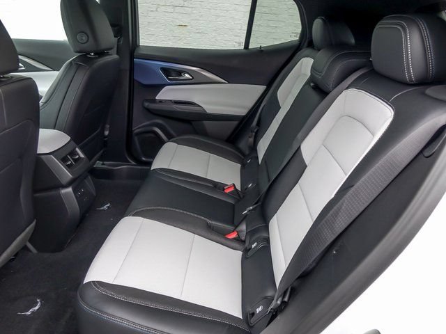New 2026 Chevrolet Equinox EV LT w/ Convenience Package II FWD image 16