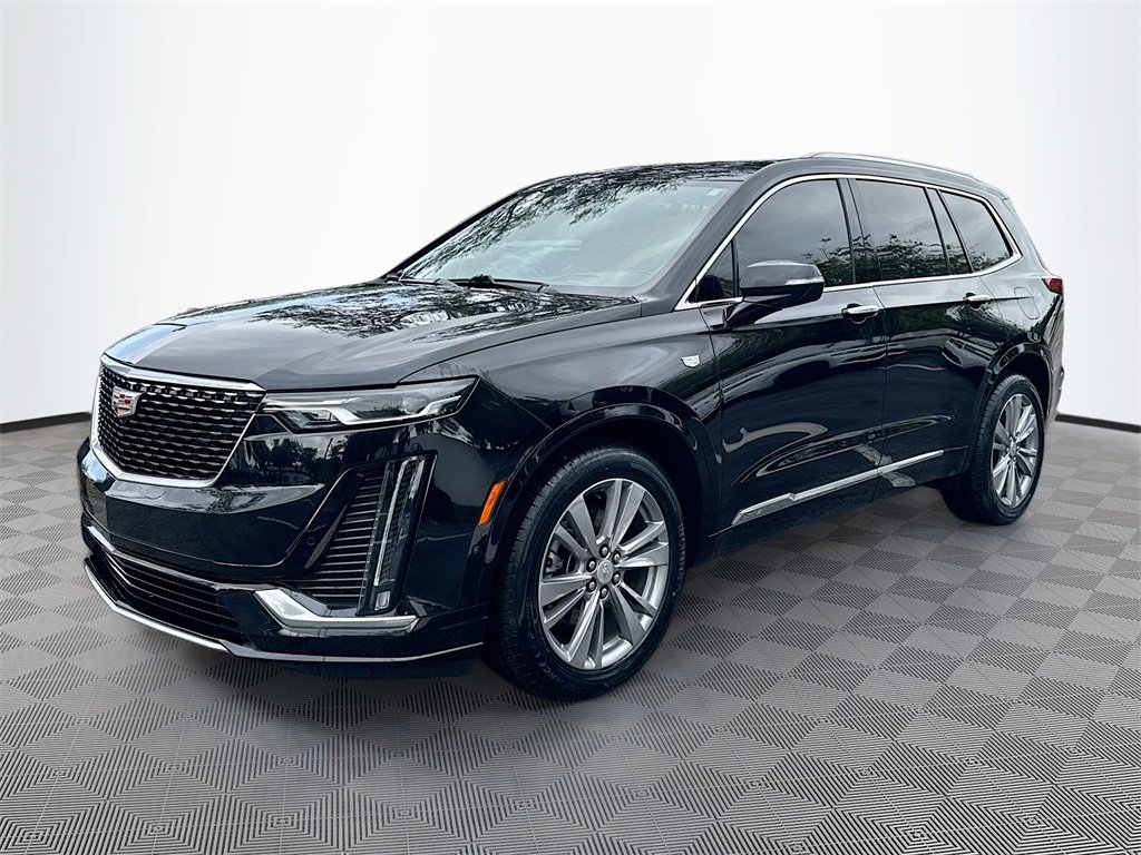 Used 2024 Cadillac XT6 Premium Luxury w/ Technology Package image 4