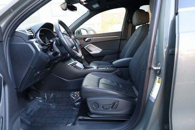 Used 2022 Audi Q3 2.0T Premium image 13
