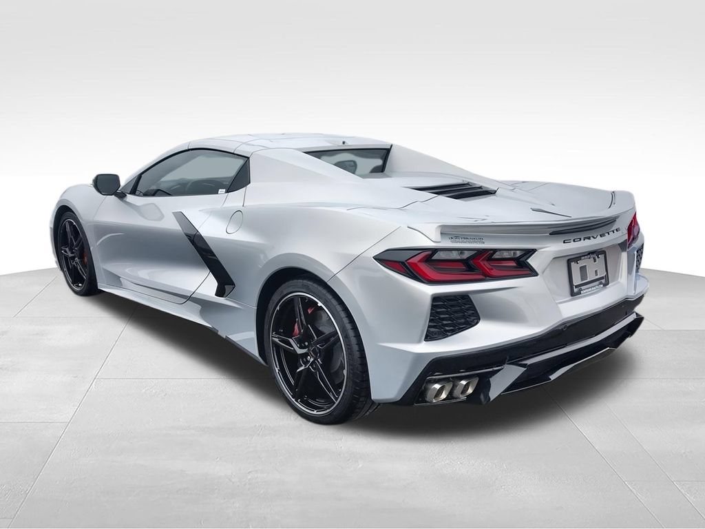 Used 2024 Chevrolet Corvette Stingray Premium Conv w/ 3LT RWD image 6