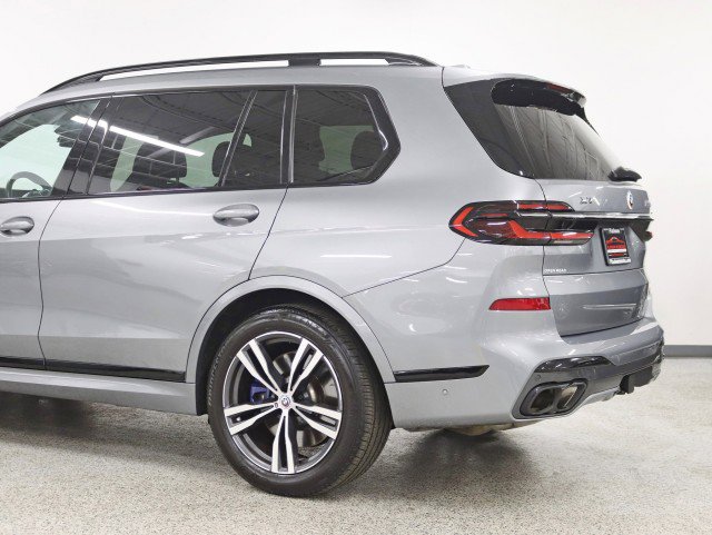 Used 2023 BMW X7 M60i w/ Executive Package image 10