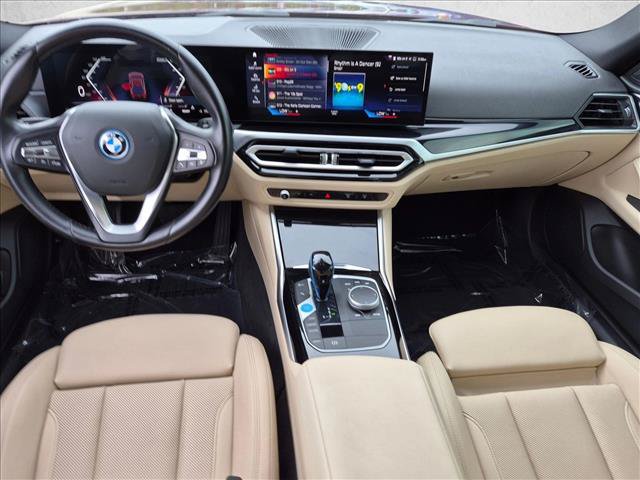 Used 2023 BMW i4 eDrive40 RWD image 18