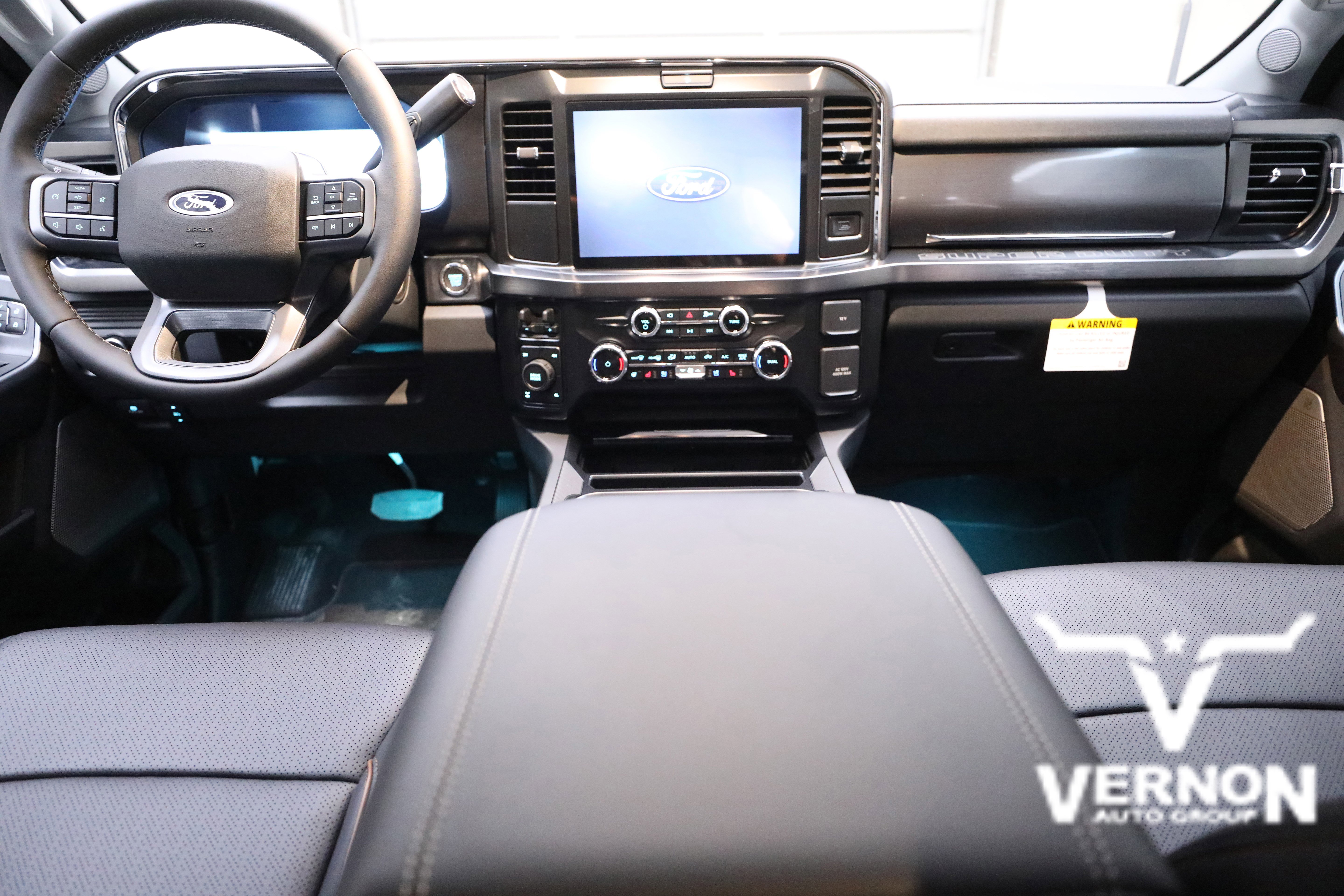 New 2026 Ford F350 Lariat w/ Chrome Package image 13