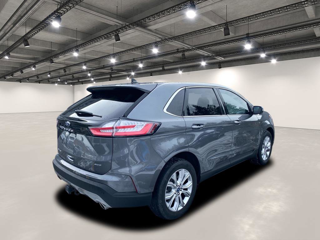 Used 2022 Ford Edge Titanium w/ Class II Trailer Tow Package image 7