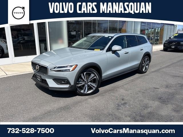 Certified 2025 Volvo V60 B5 Cross Country Plus